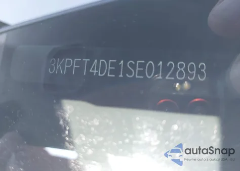 2025 Kia K4 Lxs из США, поврежденный, VIN 3KPFT4DE1SE012893